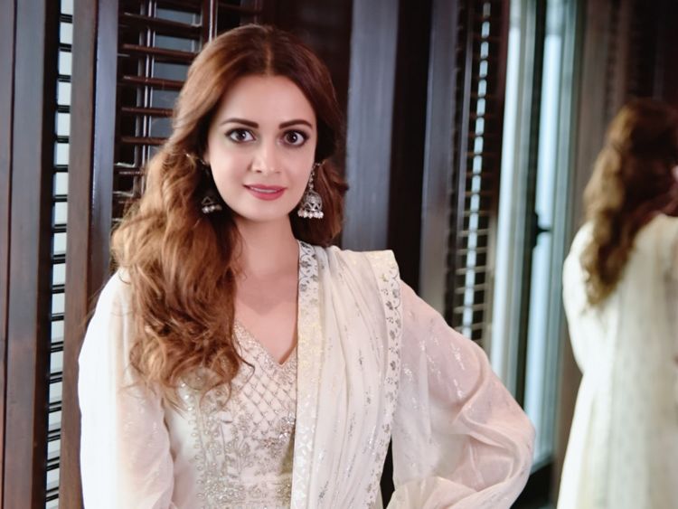 দিয়া মির্জা