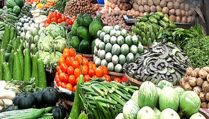 রাজধানীর মহাখালী কাঁচা বাজার।