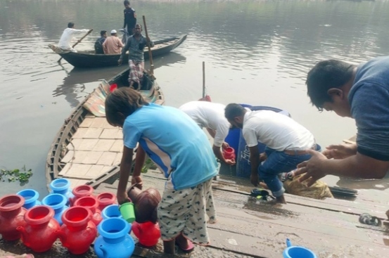 সংগ্রহীত