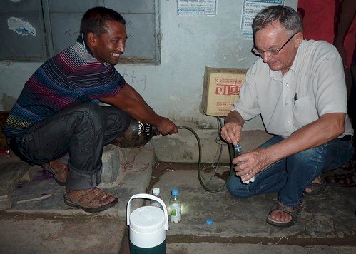 গরিব মানুষদের চিকিৎসা সেবা দিয়ে গেছেন এড্রিক বেকার